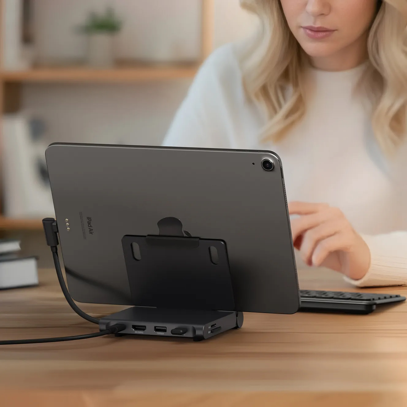 Hub Satechi OnTheGo Foldable Stand
