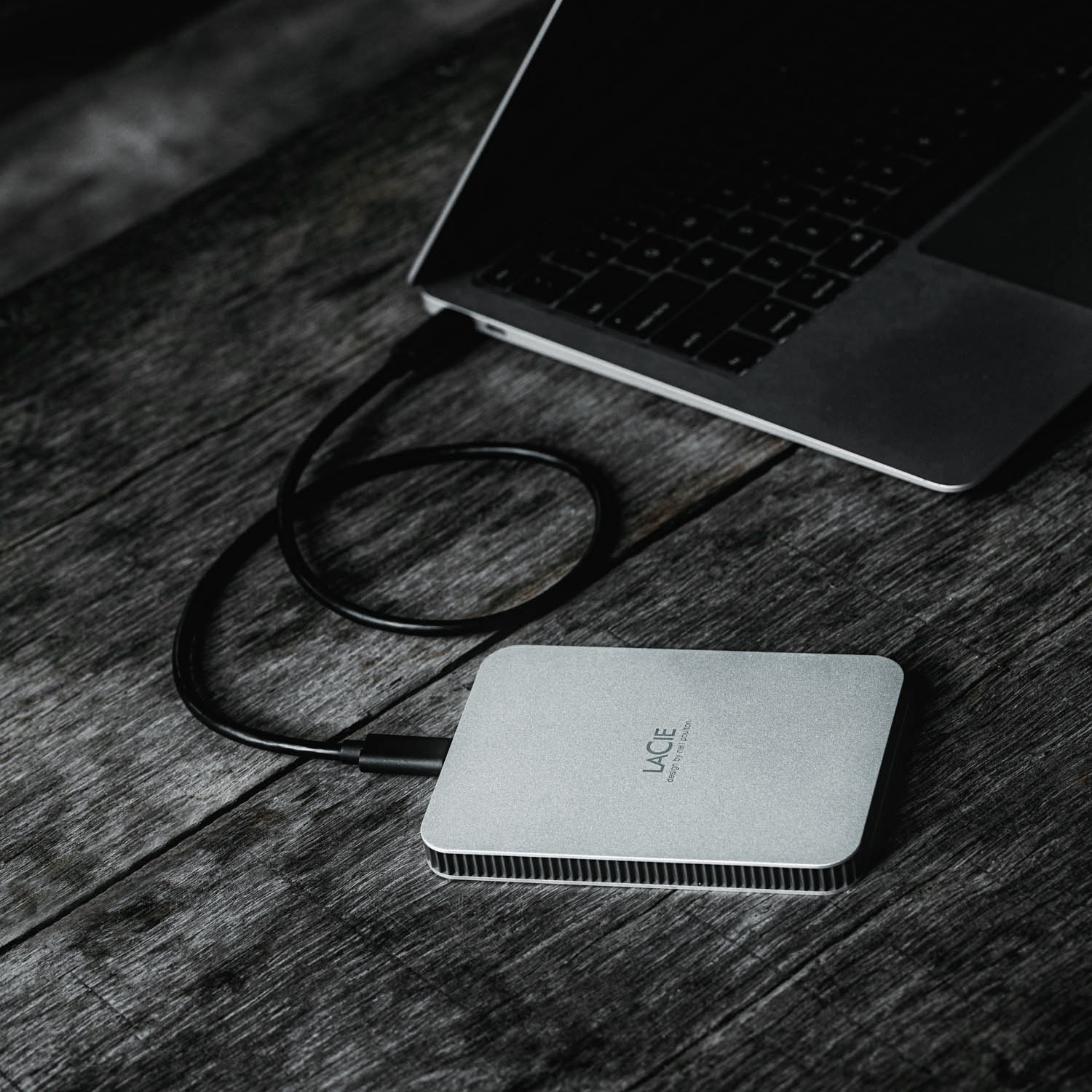 Ổ cứng Lacie Mobile Drive 2022