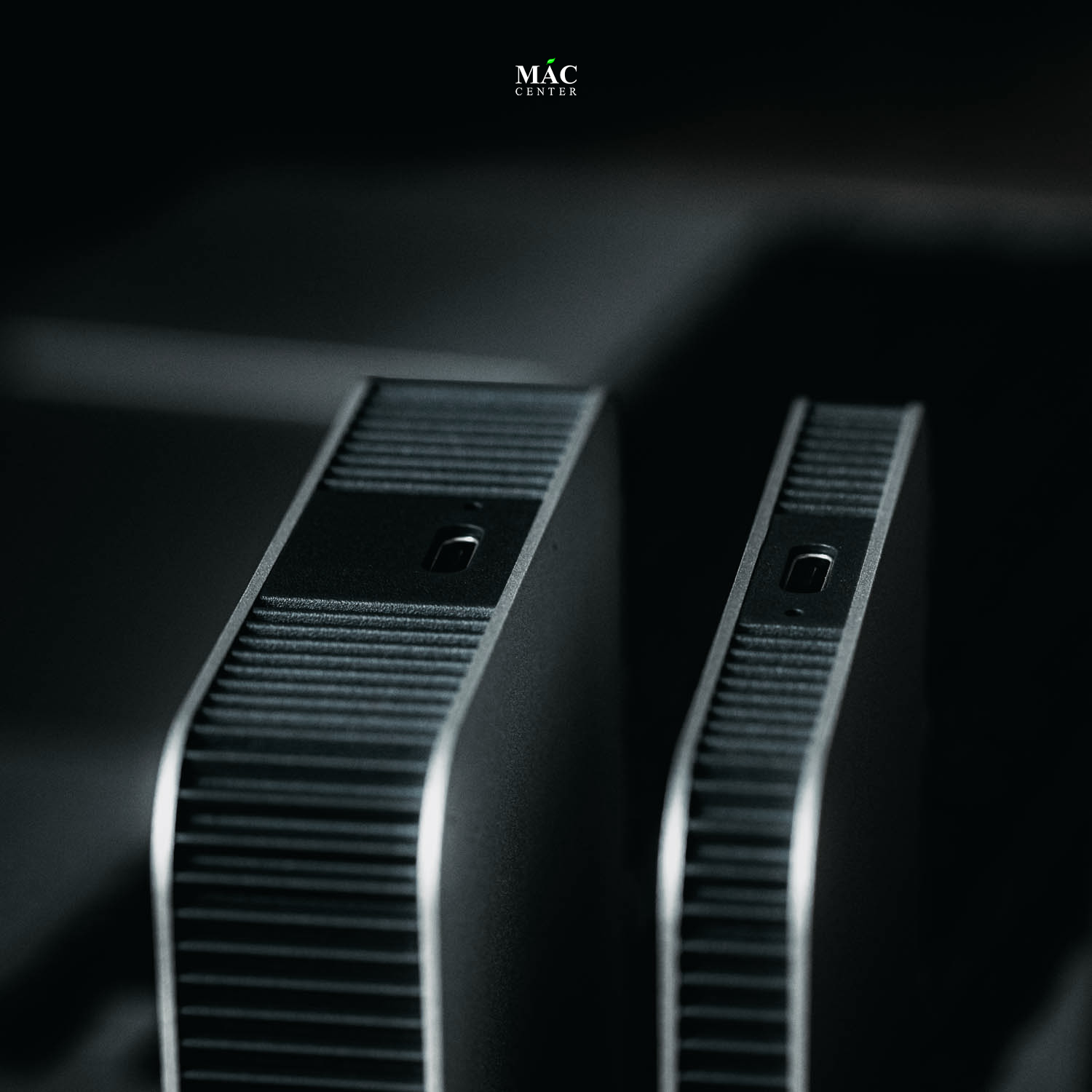Ổ cứng Lacie Mobile Drive 2022